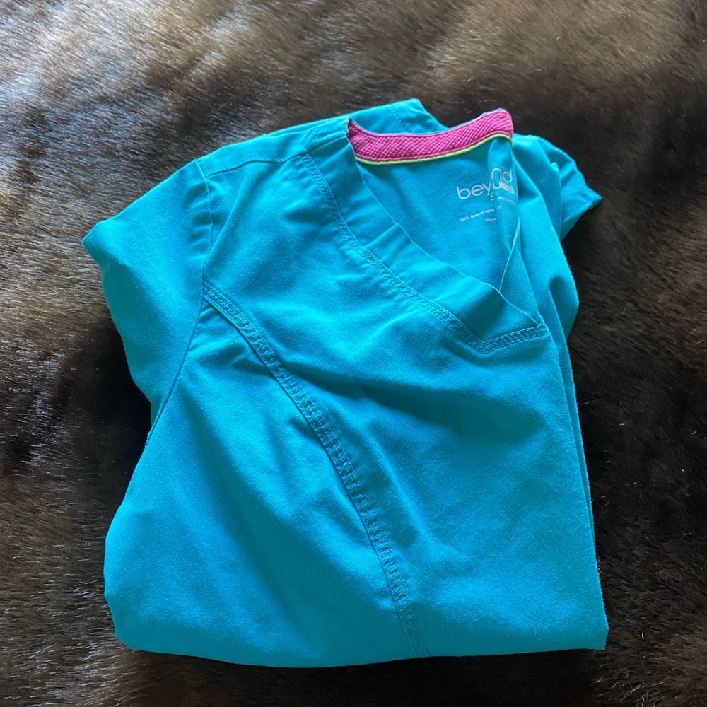 Scrub Top